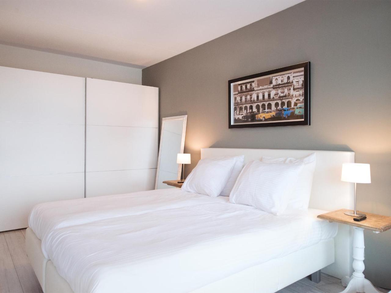 Apartment Bizstay Helena At Sea Den Haag